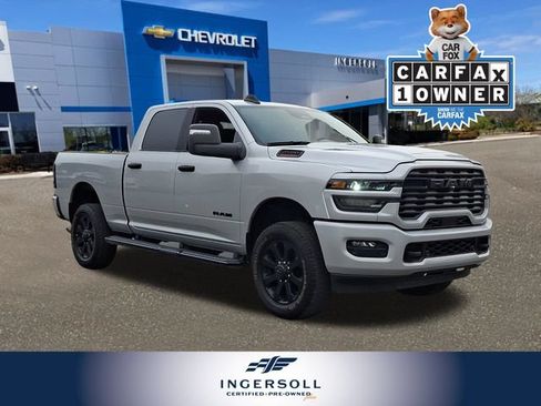 Used 2026 RAM 2500 Big Horn AWD/4WD image 1
