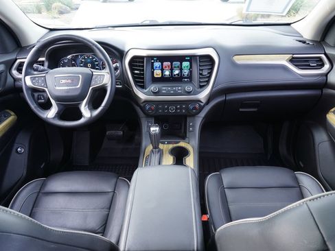 Used 2019 GMC Acadia Denali w/ Technology Package image 12