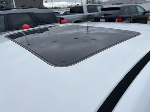 Used 2012 Chevrolet Impala LT w/ LT Sunroof Package image 41