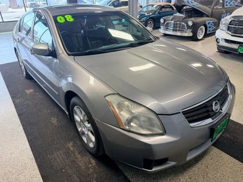 Used 2008 Nissan Maxima 3.5 SL w/ Platinum Edition Pkg image 2