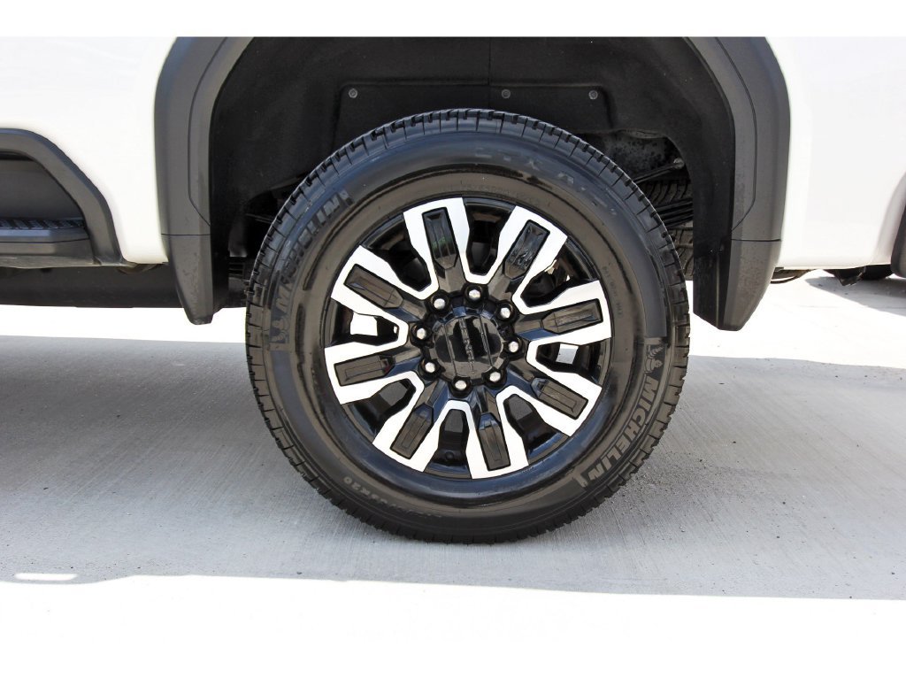 Certified 2024 Ford F250 XLT w/ FX4 Off-Road Package AWD/4WD image 35