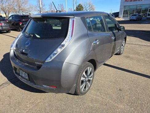 Used 2016 Nissan Leaf SV image 4