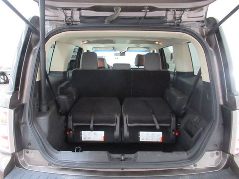 Used 2019 Ford Flex Limited w/ Limited Appearance Package image 18