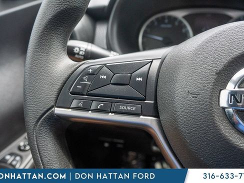 Used 2021 Nissan Kicks S FWD image 10