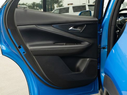 Used 2024 Chevrolet Blazer EV LT image 35