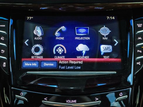 Used 2018 Cadillac Escalade Luxury image 12