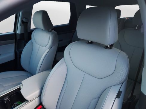 Certified 2025 Hyundai Palisade SEL image 12