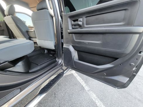 Used 2015 RAM 3500 Tradesman w/ Chrome Appearance Group AWD/4WD image 45