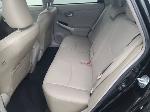 Used 2013 Toyota Prius Four image 19
