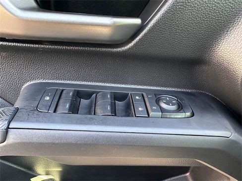 Certified 2024 Toyota Tacoma TRD Off-Road image 13