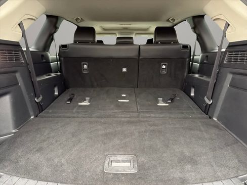 Used 2024 MAZDA CX-90 3.3 Turbo w/ Preferred Plus image 50