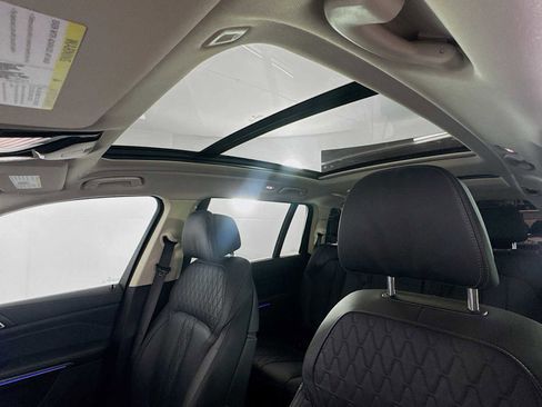 Used 2025 BMW X7 xDrive40i image 23