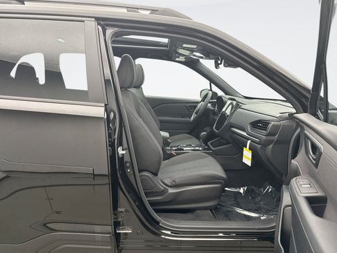 Used 2026 Subaru Forester Premium AWD/4WD image 17