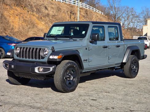 New 2026 Jeep Gladiator Sport image 2