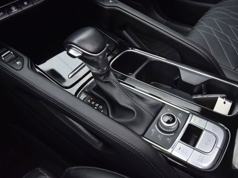 Used 2024 Kia Telluride SX X-Pro image 28