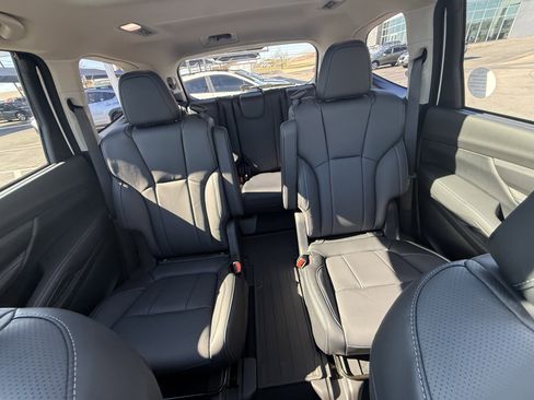 New 2026 Subaru Ascent Limited image 20