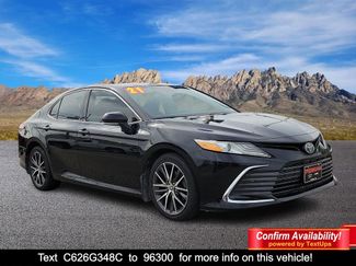 Used 2021 Toyota Camry XLE FWD video 1
