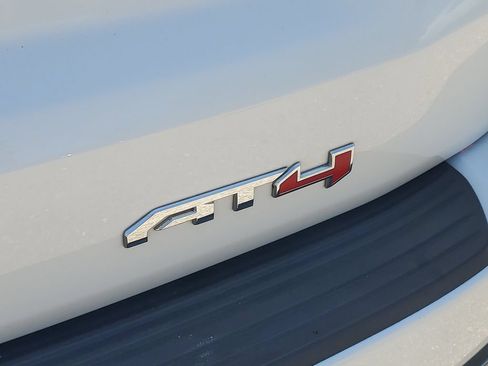 Certified 2022 GMC Yukon XL AT4 AWD/4WD image 12