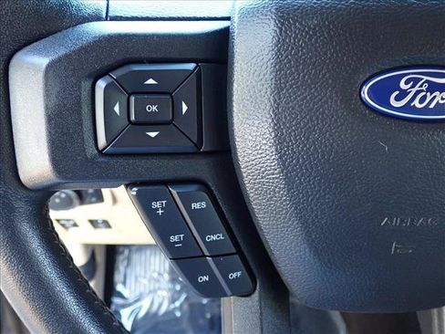 Used 2020 Ford F150 XLT w/ Equipment Group 302A Luxury AWD/4WD image 13