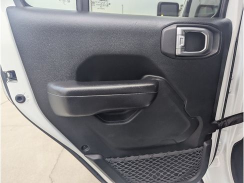 Used 2020 Jeep Wrangler Unlimited Sport S AWD/4WD image 14