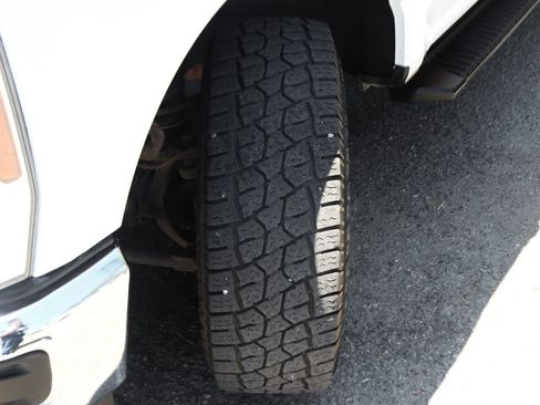 Used 2024 Ford F250 XLT AWD/4WD image 39