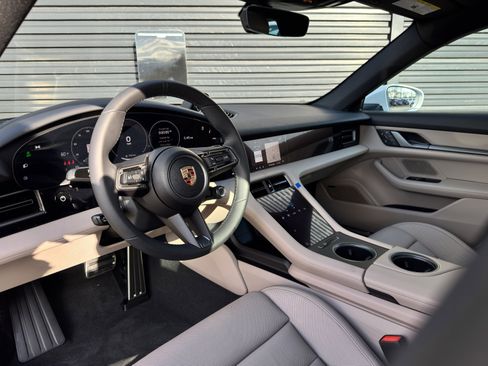 Used 2025 Porsche Taycan AWD/4WD image 4