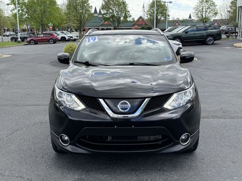 Used 2019 Nissan Rogue Sport SV w/ All-Weather Package AWD/4WD image 6