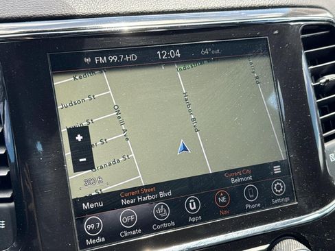Used 2021 Jeep Grand Cherokee Limited AWD/4WD image 25