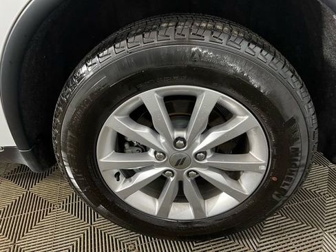 Used 2024 Dodge Durango SXT image 21
