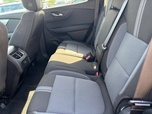 Used 2026 Chevrolet Blazer LT FWD image 19