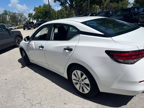 Used 2025 Nissan Sentra S FWD image 6