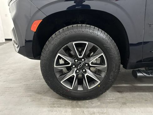 Used 2021 Chevrolet Tahoe Z71 w/ Luxury Package AWD/4WD image 67