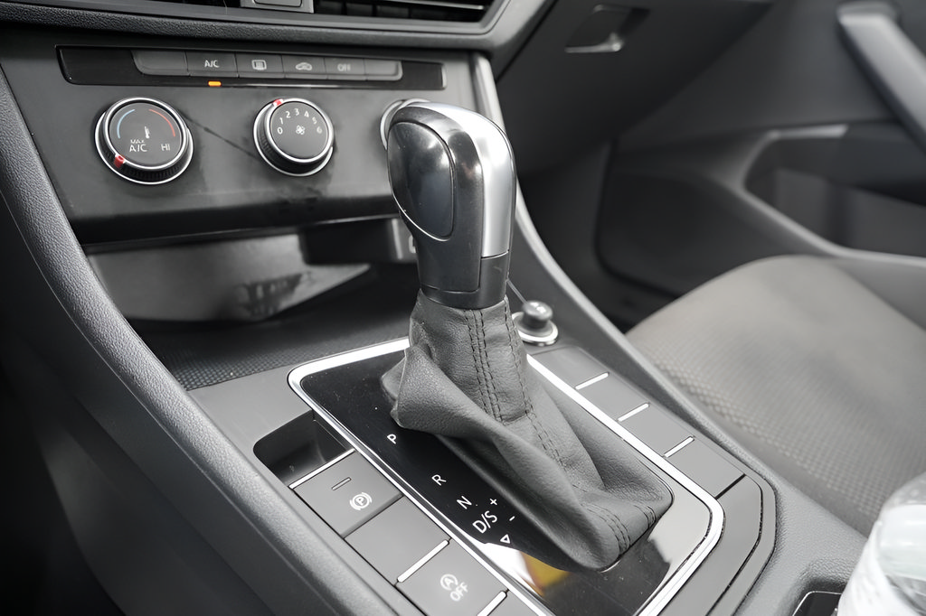 Used 2019 Volkswagen Jetta S w/ Driver Assistance Package FWD image 29