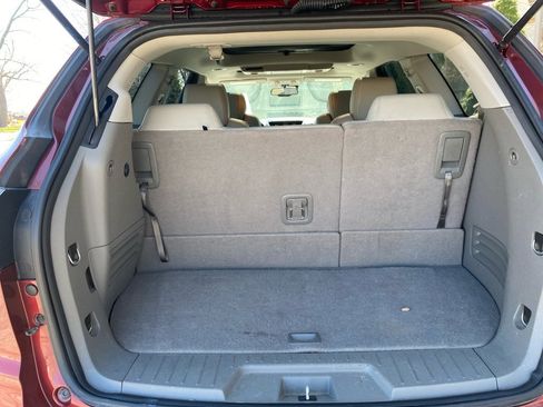 Used 2017 Chevrolet Traverse Premier image 25