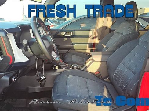 Used 2023 Ford Bronco Heritage Edition AWD/4WD image 4