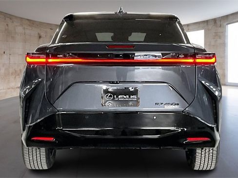 New 2026 Lexus RZ 450e AWD image 4