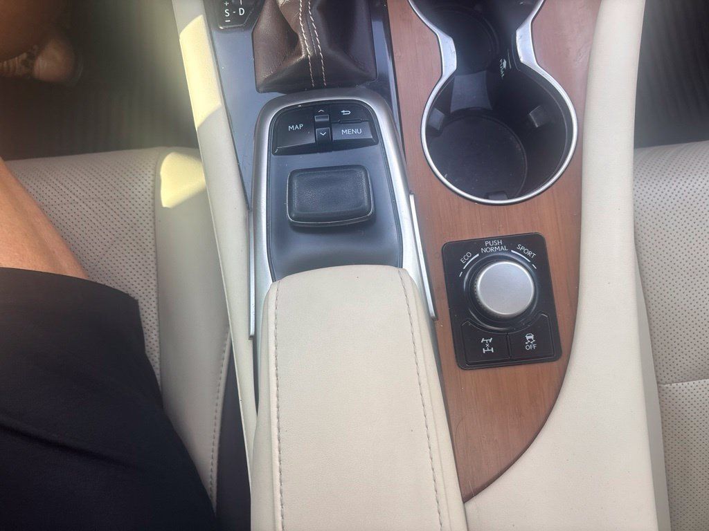 Used 2017 Lexus RX 350 AWD w/ Premium Package image 9