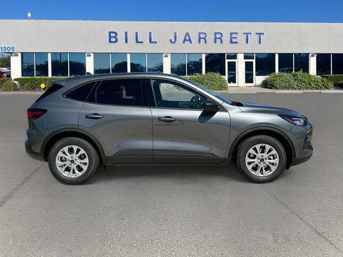 New 2026 Ford Escape Active image 3