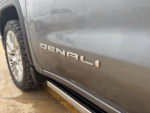 Used 2022 GMC Sierra 1500 Denali w/ Denali Reserve Package image 14