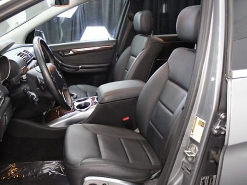 Used 2012 Mercedes-Benz R 350 4MATIC image 13