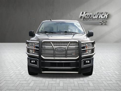 Used 2019 Ford F150 XLT w/ Equipment Group 302A Luxury AWD/4WD image 3