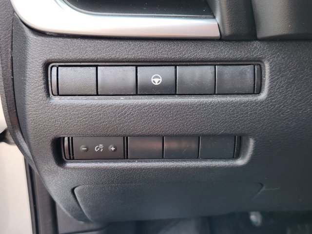 Certified 2022 Nissan Rogue SV AWD/4WD image 24