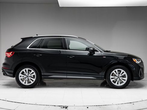 Used 2022 Audi Q3 2.0T Premium Plus AWD/4WD image 29