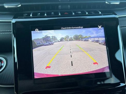 Used 2025 Jeep Grand Cherokee Laredo X w/ Luxury Tech Group I image 14