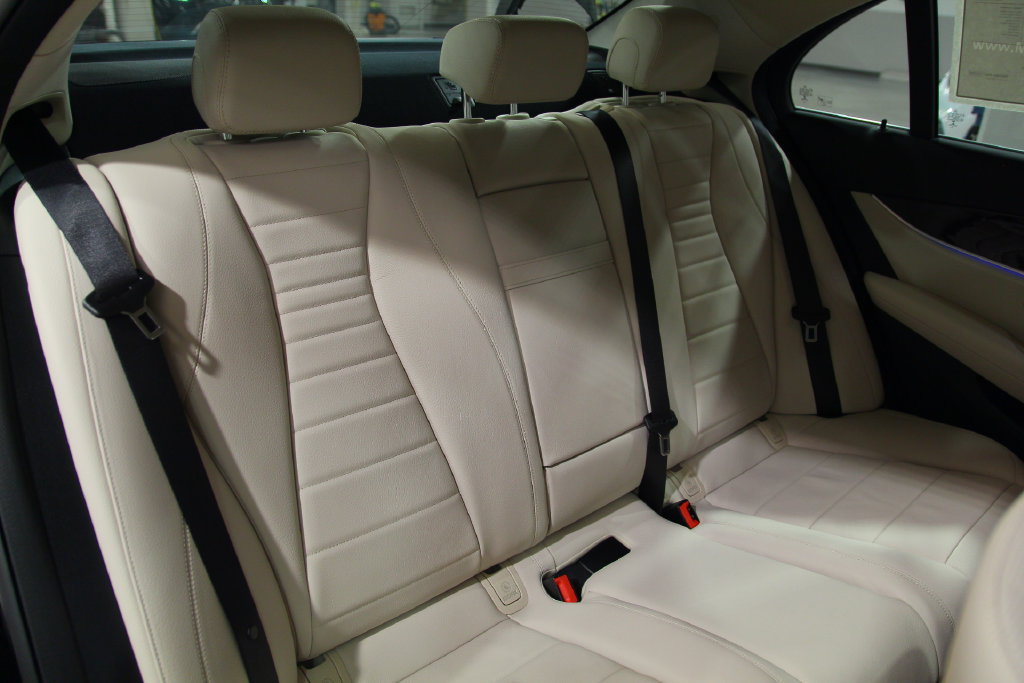 Certified 2021 Mercedes-Benz E 350 4MATIC Sedan image 26
