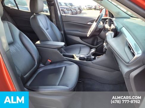 Used 2024 Buick Encore GX Sport Touring w/ Comfort Package image 17