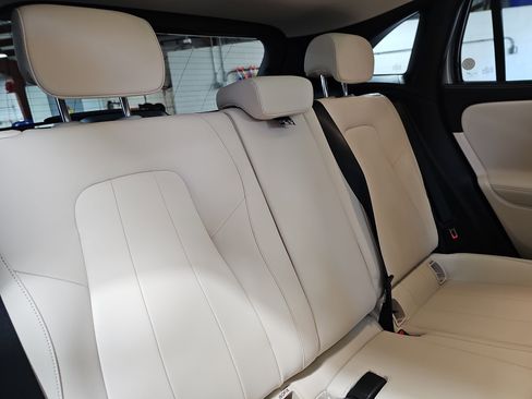 Used 2025 Mercedes-Benz GLA 250 image 13