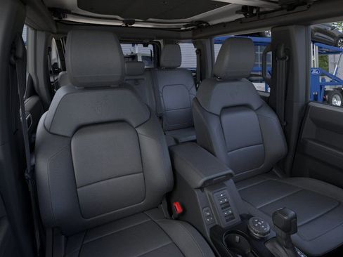 New 2026 Ford Bronco Badlands image 9