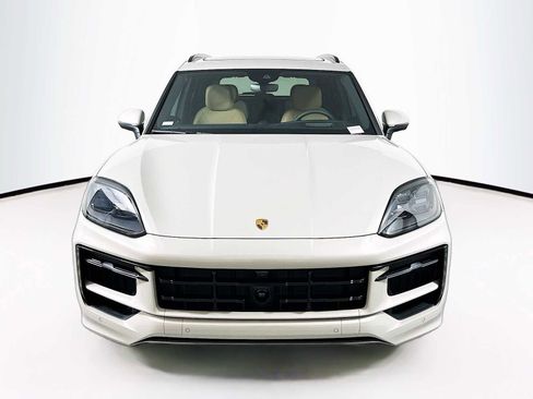 New 2026 Porsche Cayenne E-Hybrid image 6