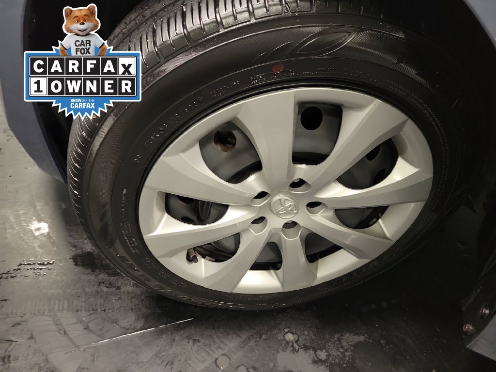 Used 2024 Toyota Corolla LE FWD image 13